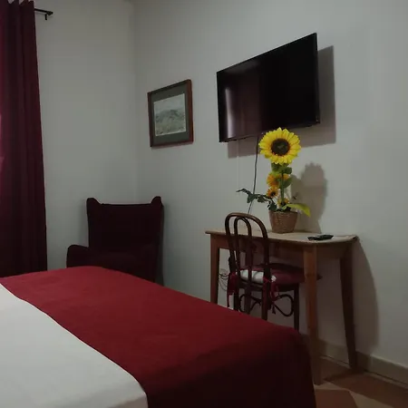 Hostal Puerta Medina Siguenza Exterior foto